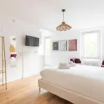 Studio Place De La Nation - 2Gg - II